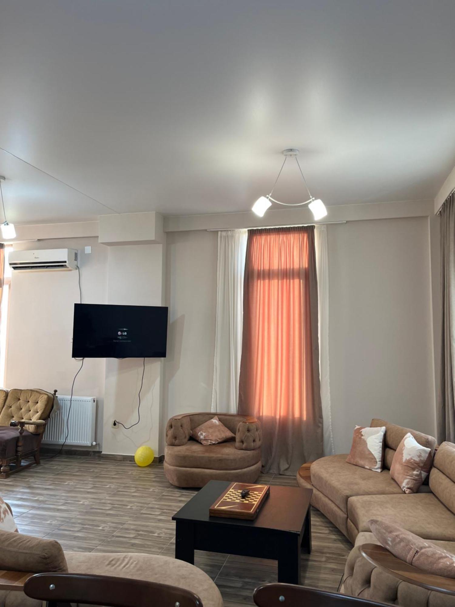 Guest House Батуми Экстерьер фото